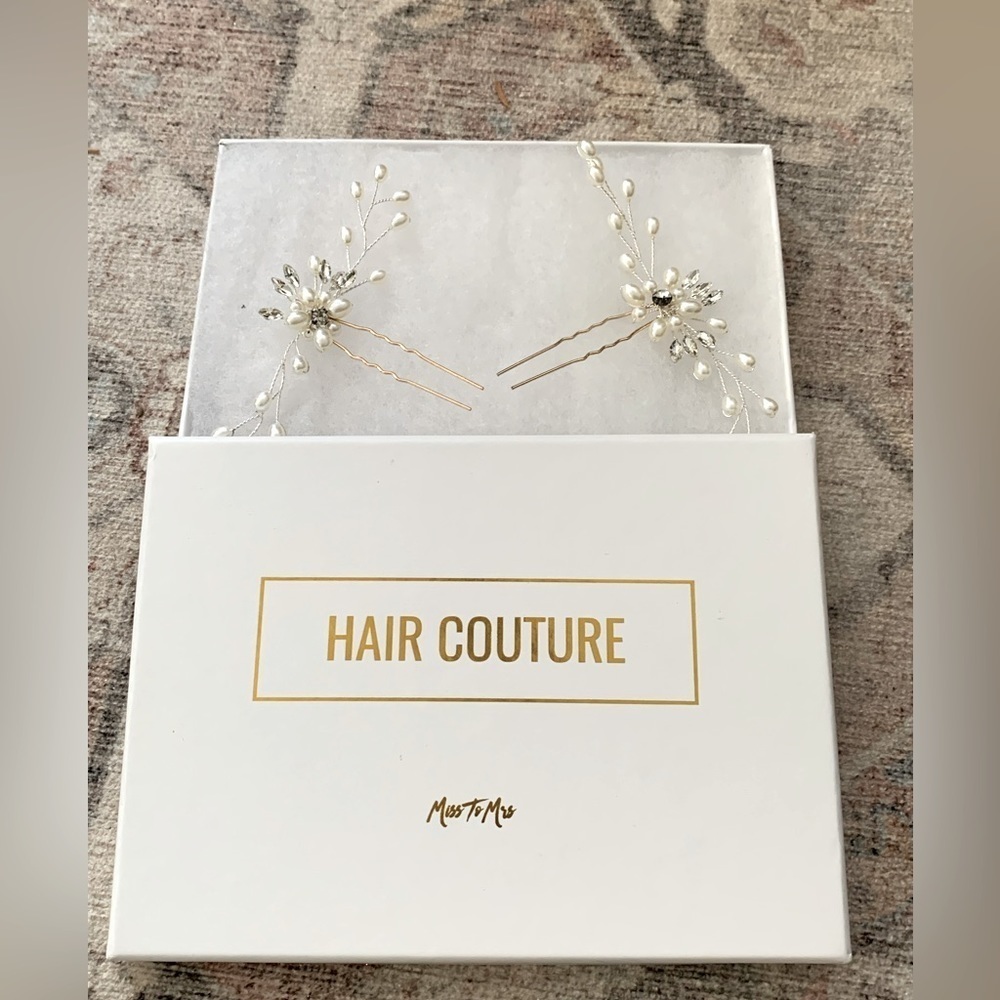 item: Miss to Mrs. Contour Elegant Hair Pins - Picture 2 of 4